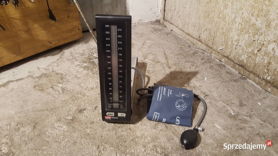 Ciśnieniomierz analogowy z wyświetlaczem LCD Zielona Góra
