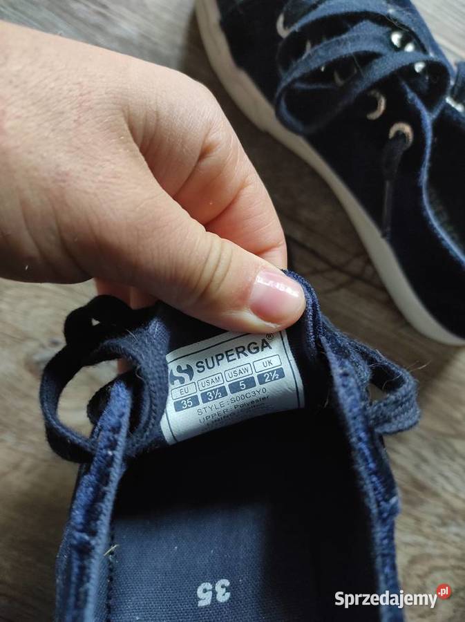 welurowe trampki granatowe superga 35 idealny Białka