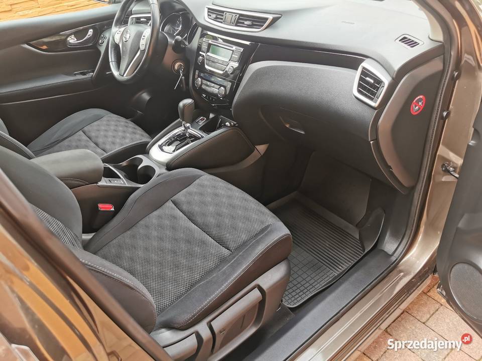 Nissan Qashqai 12 DIG benzyna automat 86 4/5 Tłuszcz