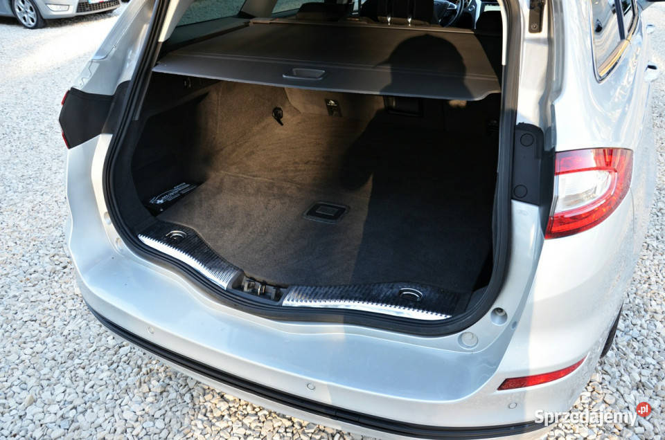 Ford Mondeo 20 TDCI 150 Navi LED Ideał