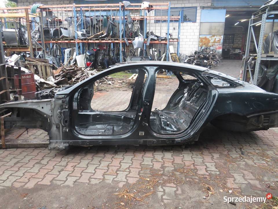 PRÓG SŁUPEK LEWY BOK HHN JAGUAR XJ X351