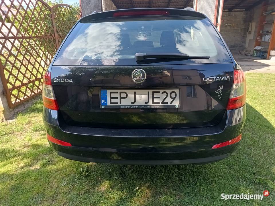 Sprzedam samochód Skoda Octavia Combi 223000km Octavia Kiełczygłów