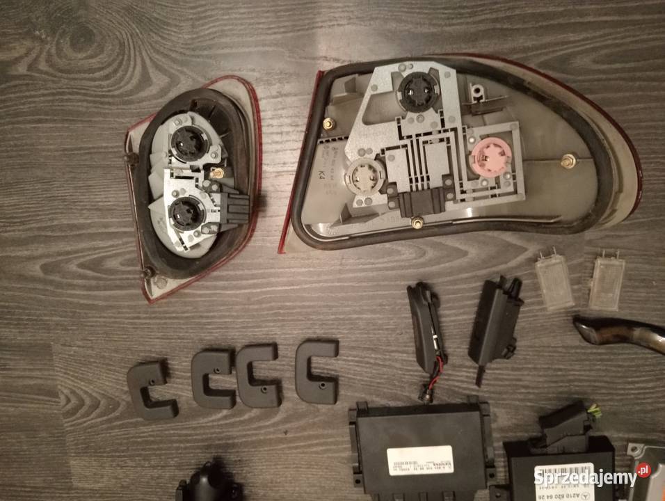 Pozostałe części Mercedes W210 Rok produkcji 1999 Stargard