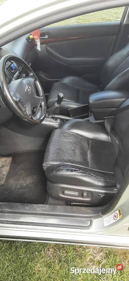 Toyota Avensis t25 Źródła