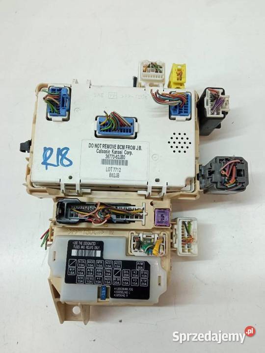 SKRZYNKA BEZPIECZNIKÓW 3677062JB0 Suzuki Swift Rok produkcji 2008 świętokrzyskie