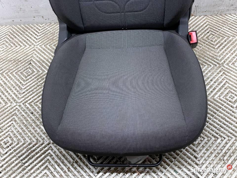 FOTEL PRAWY PRZÓD VW UP Hatchback SIEDZENIE sprzedam