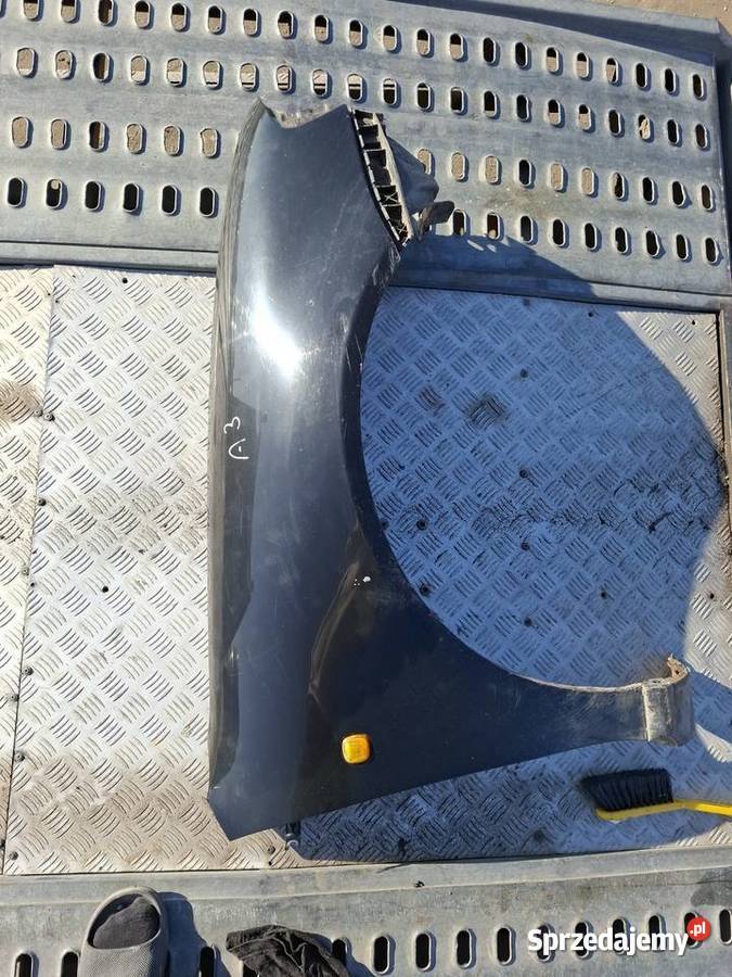 Błotnik Prawy Przedni Audi A3 8L osobowe Wisznice
