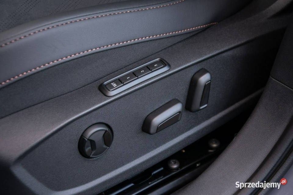 Cupra Leon 15 eTSI 150 DSG Dostępny ręki Łódź