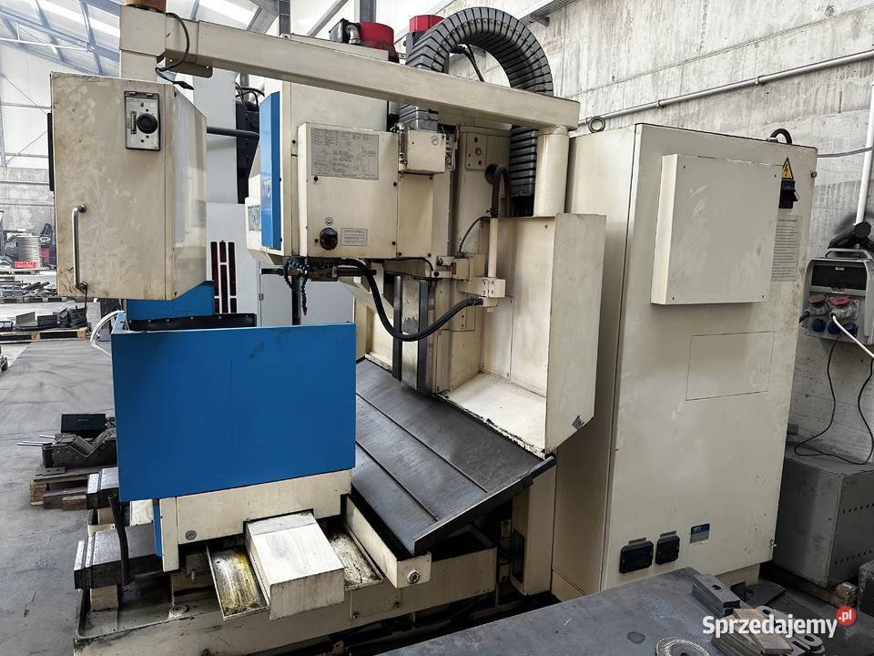 Japońska frezarka CNC
