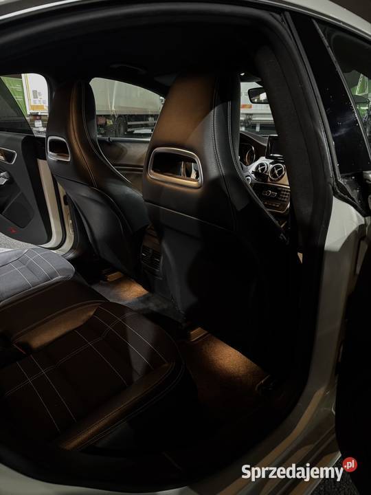 MercedesBenz CLA