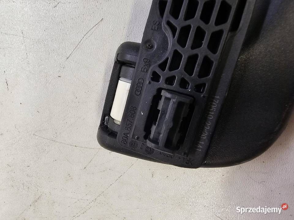 RĄCZKA PODSUFITKI AUDI Q3 F3 83A Q5 Q7 80A857608 osobowe Przystajń