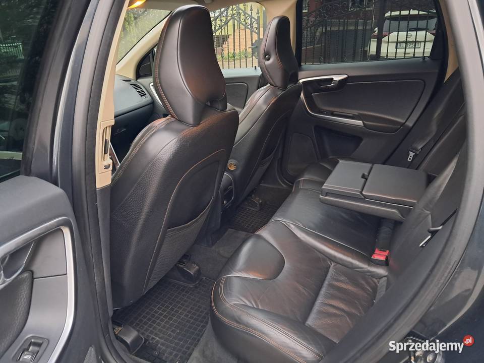 Volvo Xc60 Sumum Automta Panorama radio Łomża sprzedam