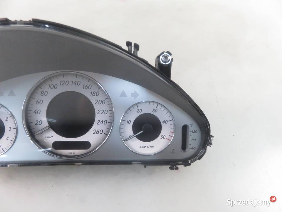 LICZNIK MERCEDES 211 E 320 T CDI 2115402548