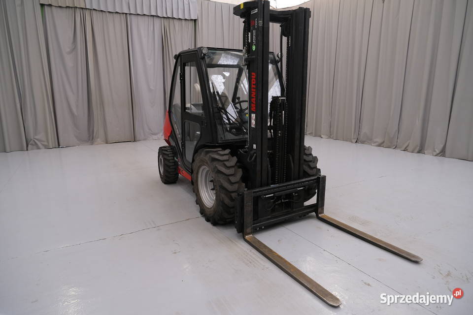 MANITOU MC254 2024 kabina Warszawa sprzedam