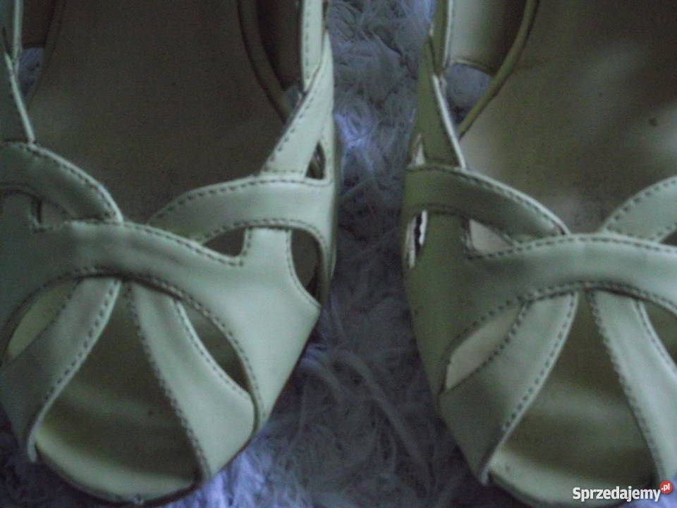 MARIE CLAIRE SKÓRZANE LETNIE SZPILKI r 37 Piła