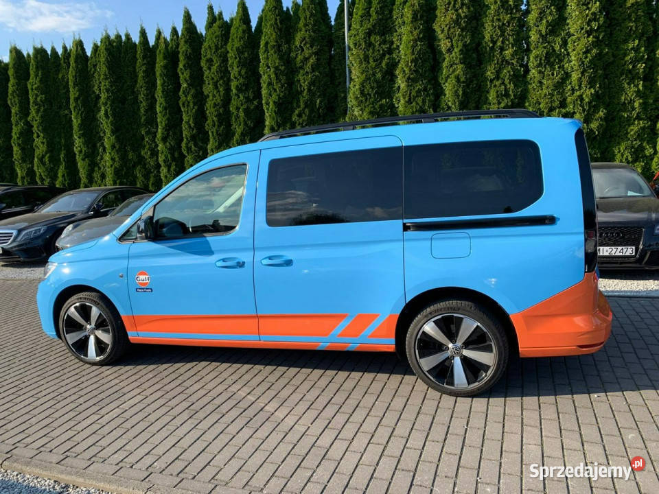 Volkswagen Caddy Maxi 20 TDI 7os Hak V 2020 światła przeciwmgielne Caddy