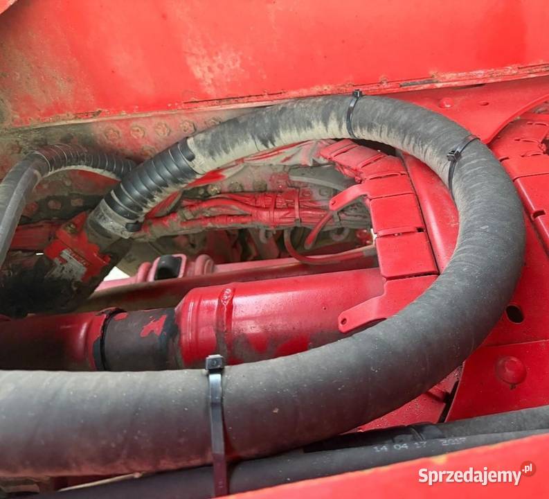 Mercedes wywrotka 8x8 z dzwigiem Warszawa sprzedam