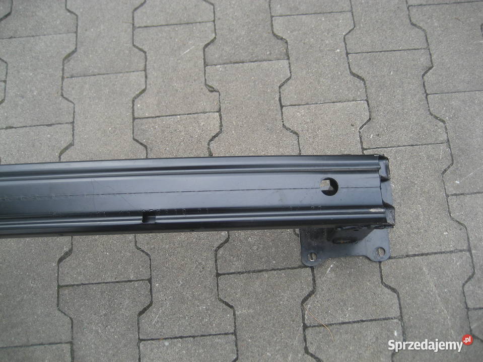 opel astra L kombi 2125r belka zderzaka tył Rakoniewice