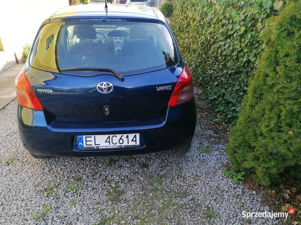 Toyota Yaris 13 benzyna 5 drzwi manualna Yaris Konstantynów Łódzki