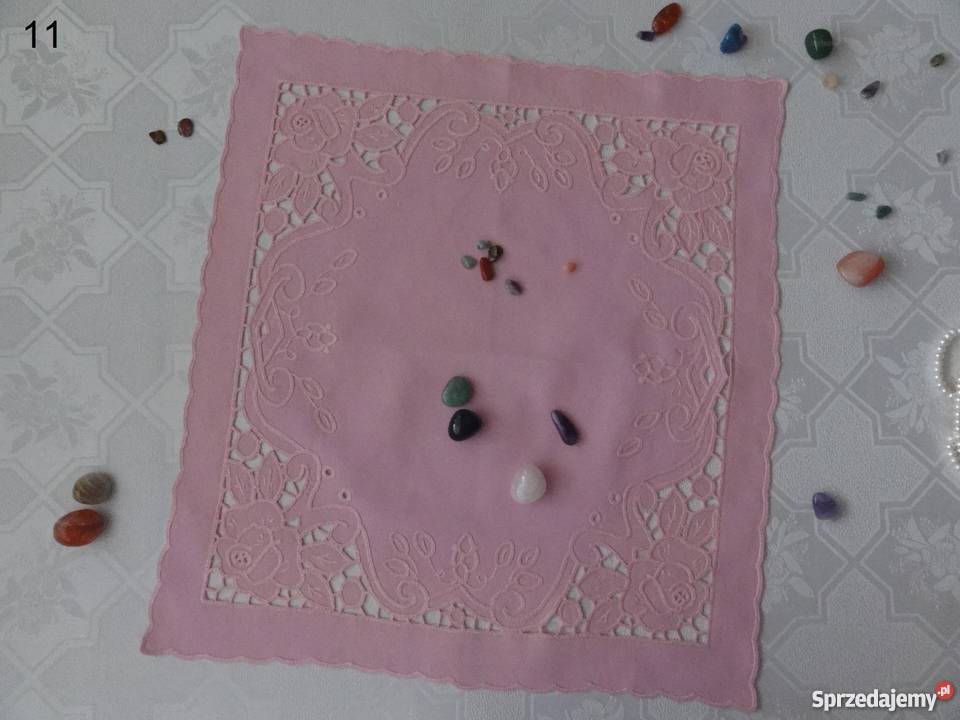 Kolorowe różowe bogato haftowane serwety Lublin sprzedam
