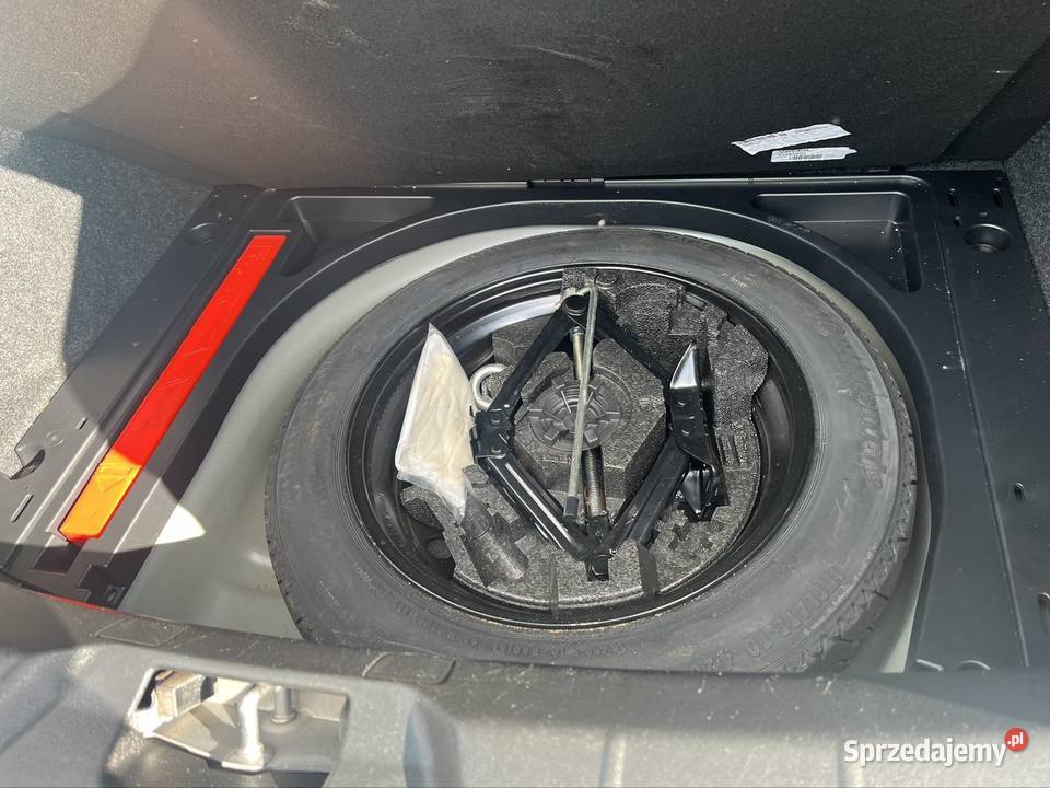 Volvo V40 II 2018 20 D2 120