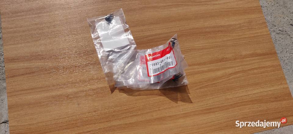 Spinka Kołek Osłony Korpusu 90683GR1003 OEM Zagórowa sprzedam