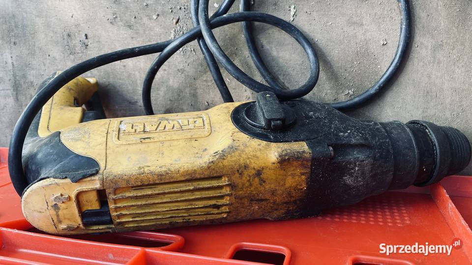 MŁOTOWIERTARKA DEWALT