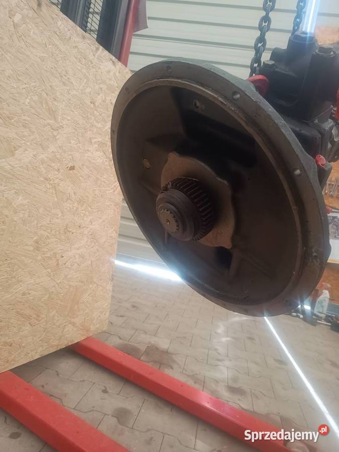 Komatsu RW148 skrzynia hydrauliczna DSQ00183 sprzedam