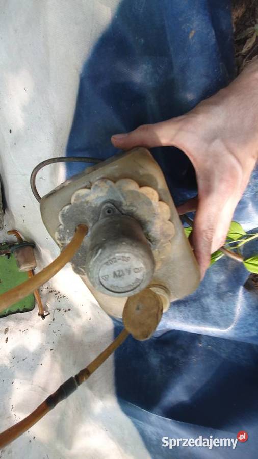 Zbiornik spryskiwaczy z pompką Wartburg Warszawa