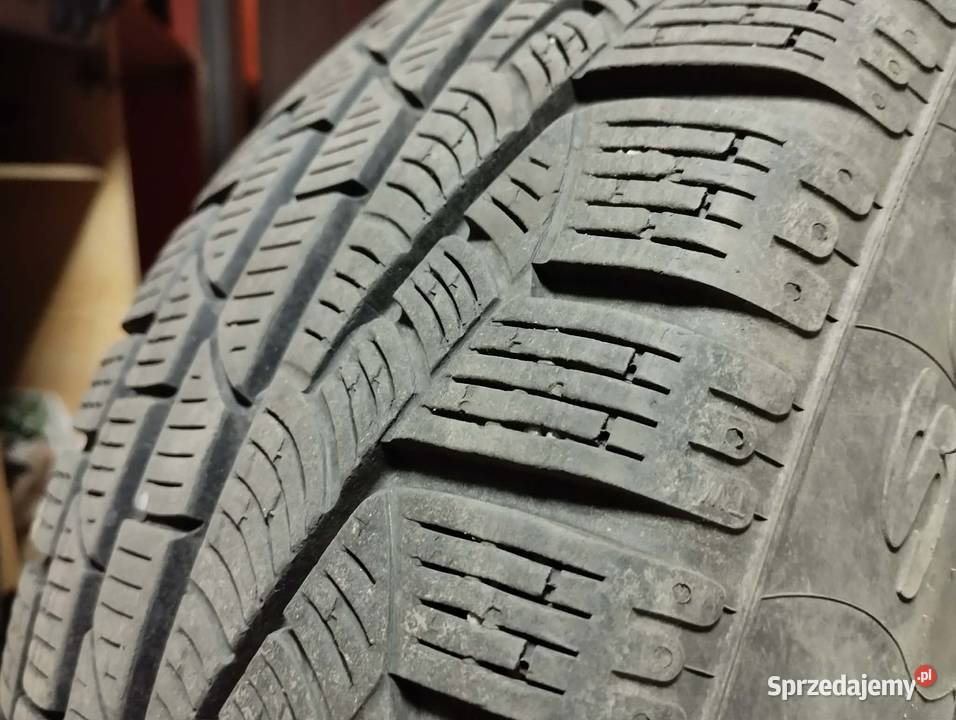 Felgi Audi OE z oponami zimowymi Pirelli Małkinia Górna