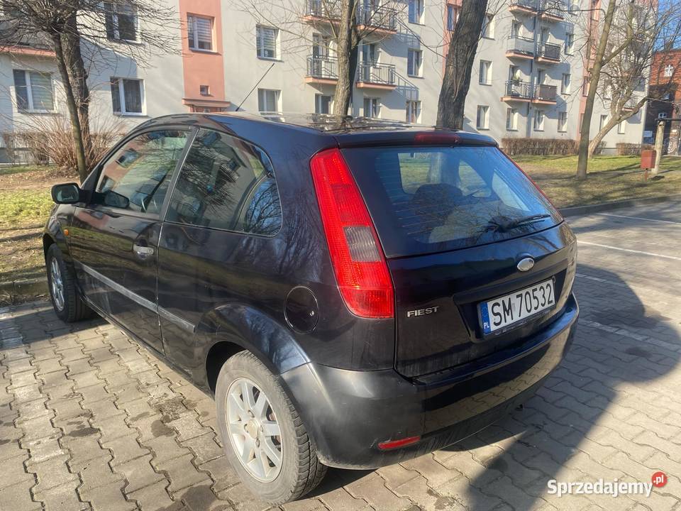 Ford Fiesta 2005r benzyna 13 2500 Katowice
