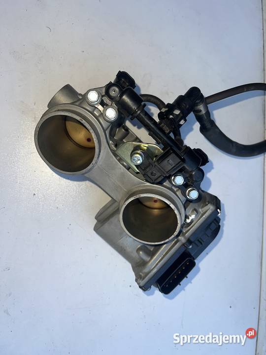 Przepustnica przepustnice wtrysk Honda CB750 osobowe Ostrów Wielkopolski sprzedam