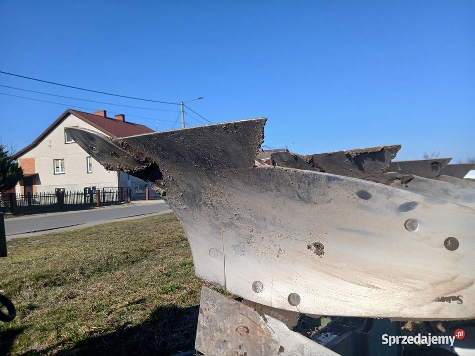 Pług obrotowy 4 skiby 211 31 Agrozet Sukov nieuszkodzony łódzkie sprzedam