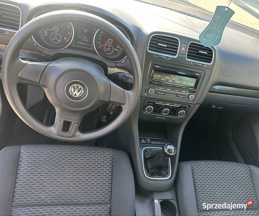 Volkswagen Golf VI 14 gaz 2011r Hatchback Pilzno sprzedam