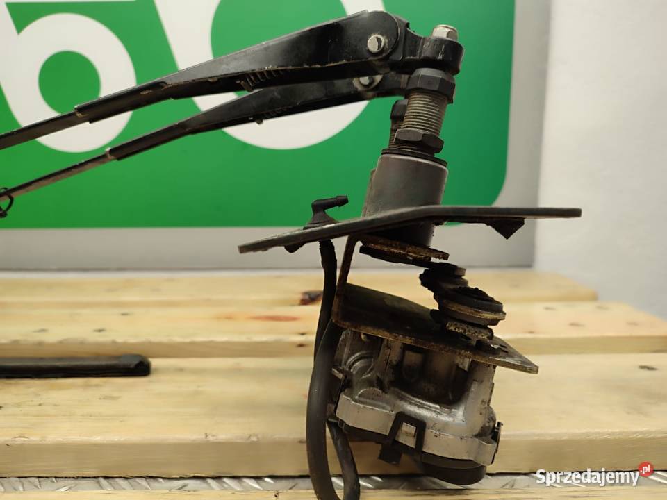 Silnik mechanizmu wycieraczek Manitou Mlt Wilkowo sprzedam