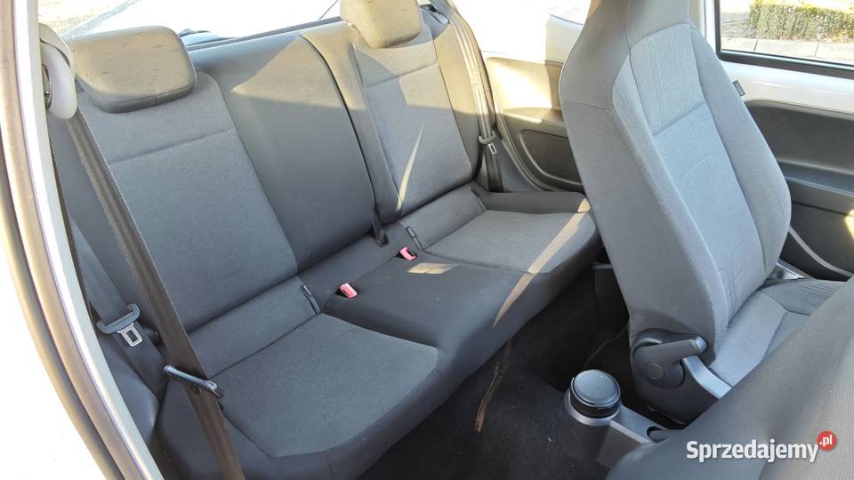 Volkswagen UP 10MPI 75 grudzień 2012 wielkopolskie Poznań