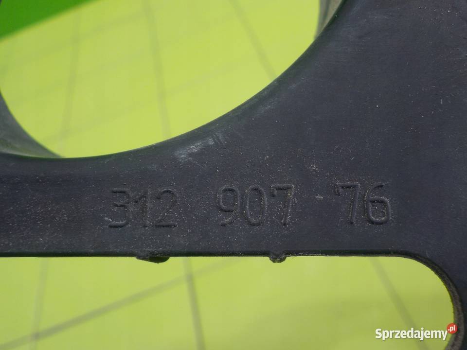 VOLVO S60 II V60 I 16 D AUT 12r kierownica Suków