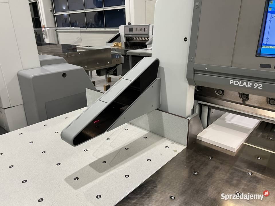 Gilotyna do cięcia papieru Polar Mohr 92 ED Radom