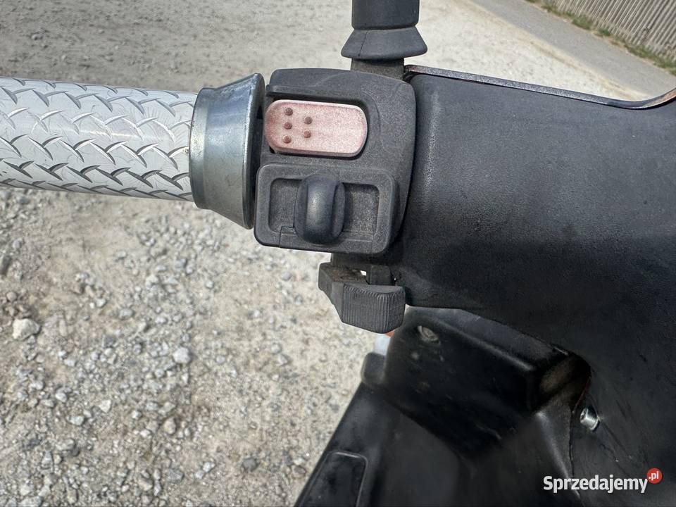 Yamaha booster BWS 1999 Papiery niemieckie skuter Lutomia Dolna