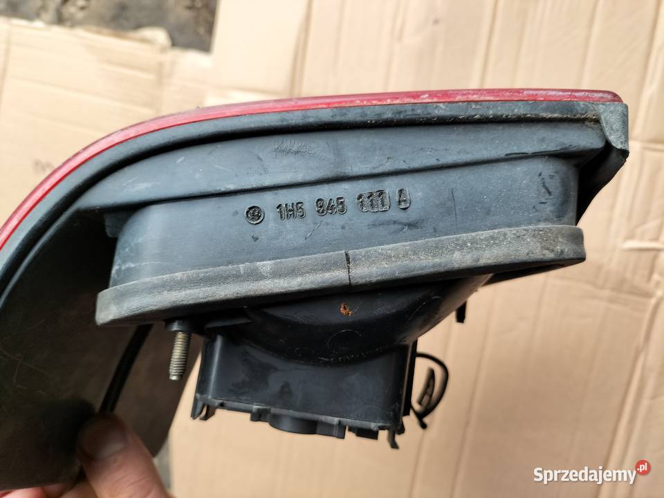 LAMPA TYŁ TYLNA LEWA VW VENTO 1H5945111A Kamień-Kolonia