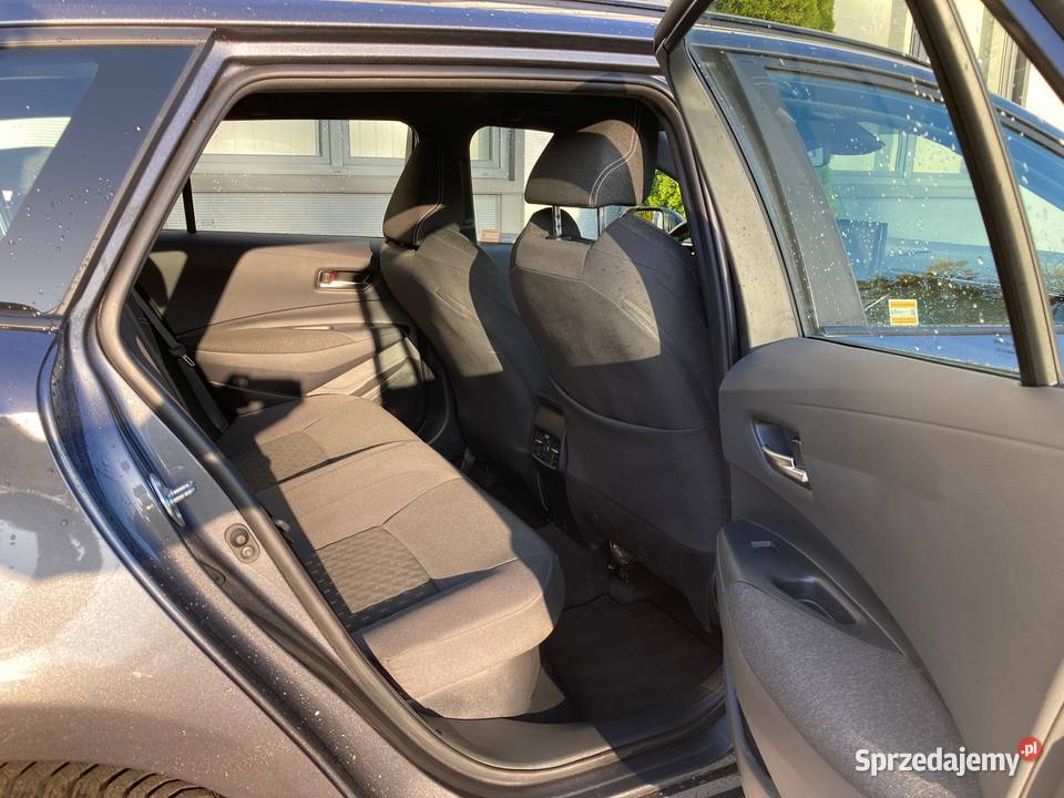 Toyota Corolla Wynajem z Wykupem Bez BIKKRD Gdynia sprzedam