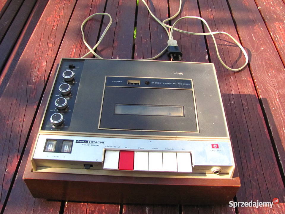 Magnetofon kasetowy Hitachi vintage made in