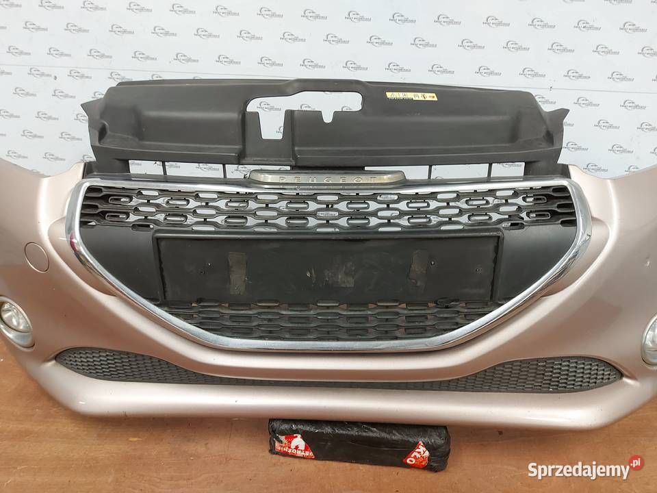 PEUGEOT 208 I 14r zderzak przód