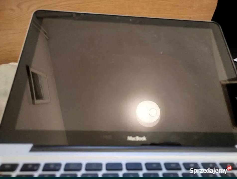 MacBook A1278 sprawny Ubuntu 24043 SSD 128 GB Laptopy i netbooki Bircza