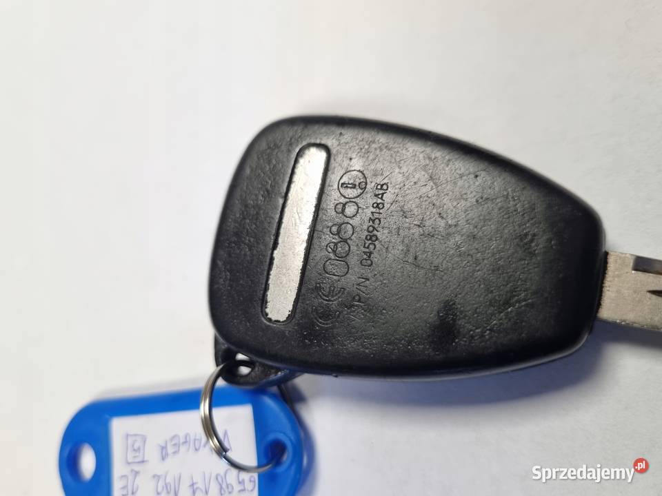 Chrysler Voyager IV KLUCZY PILOT 659817192 2E osobowe Rudka