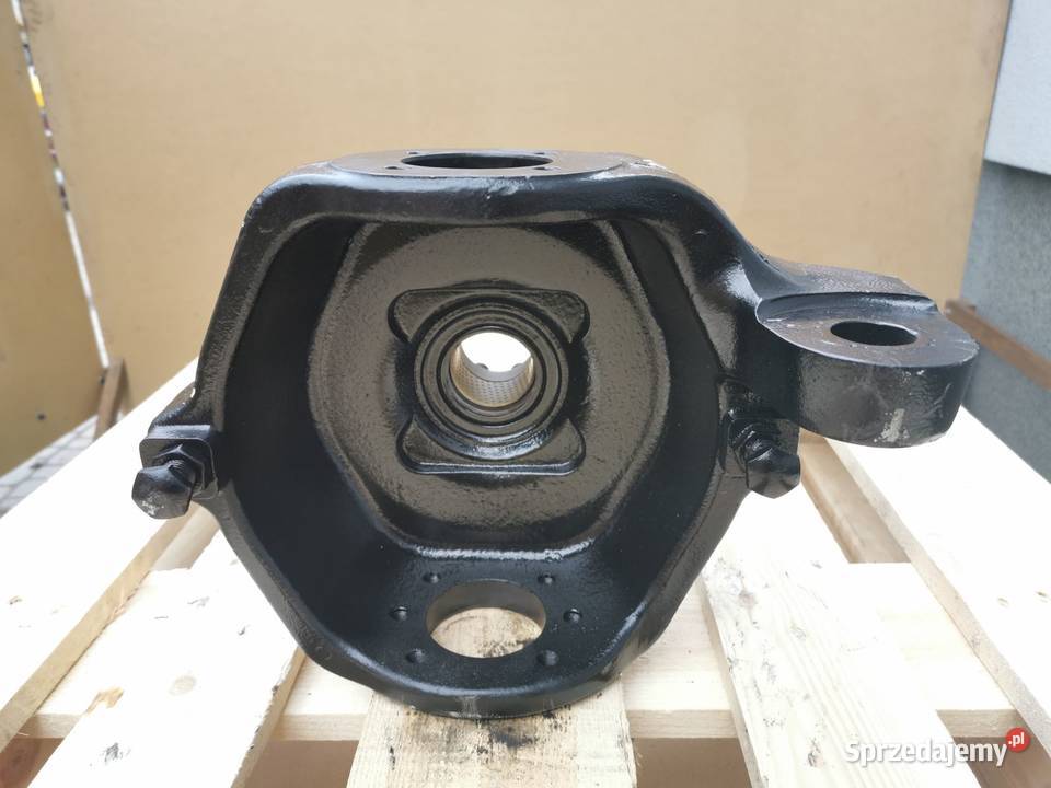 Zwrotnica prawy przód JLG 732 Spicer wielkopolskie Wilkowo