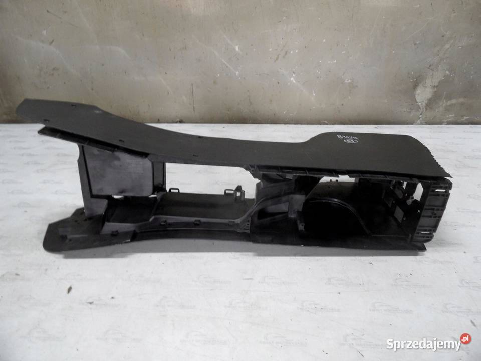 MERCEDES W169 LIFT 09r tunel kanał środkowy osobowe