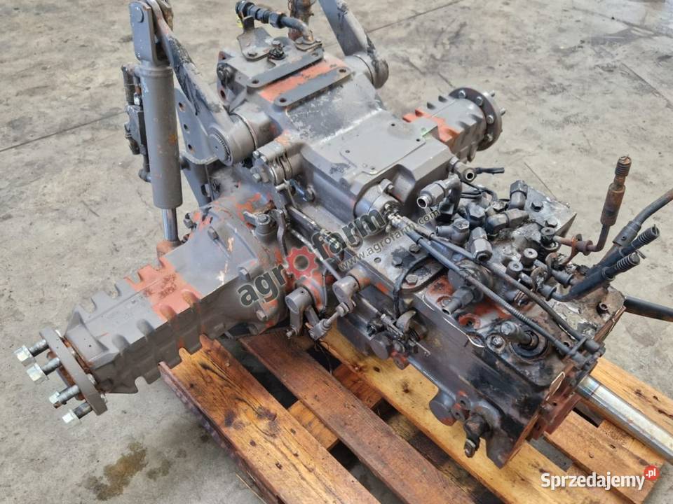 Skrzynia biegów most tylny Renault Fructus 130 Byków