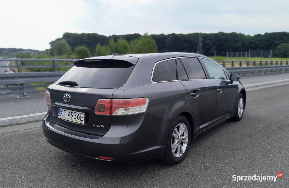 Toyota Avensis 267000km Avensis Tarnów