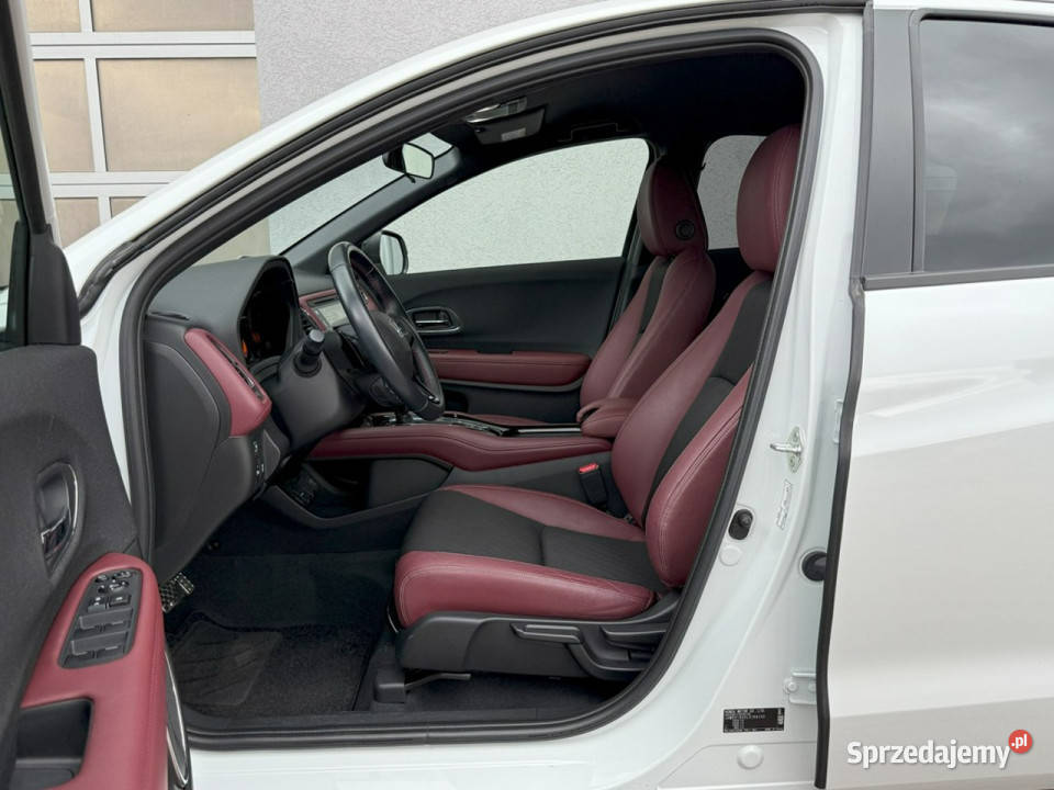 Honda HRV 15 Turbo VTEC 182 Salon Serwis ASO serwisowany w ASO kujawsko-pomorskie